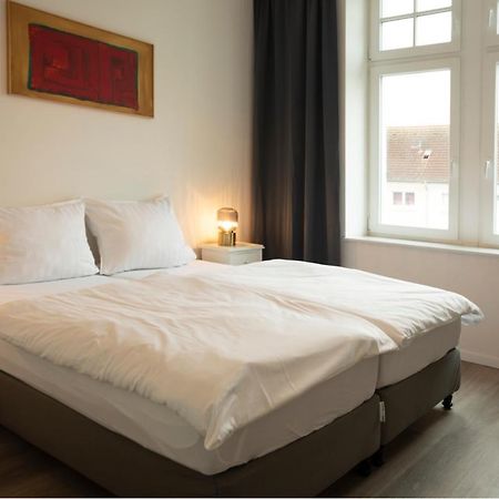 Jaybnb - Apartment Direkt Am Hafen Mit Terrasse Und Uhd Tv Дортмунд Екстериор снимка